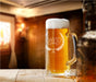 Bierkrug personalisiert mit Kranz - PFÄLZISCH.com