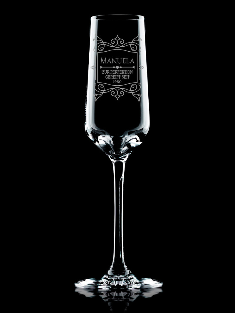 Sektglas zum Geburtstag mit Name und Alter graviert - PFÄLZISCH.com